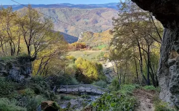 Село с 59 жители гледа към три държави и крие нещо уникално