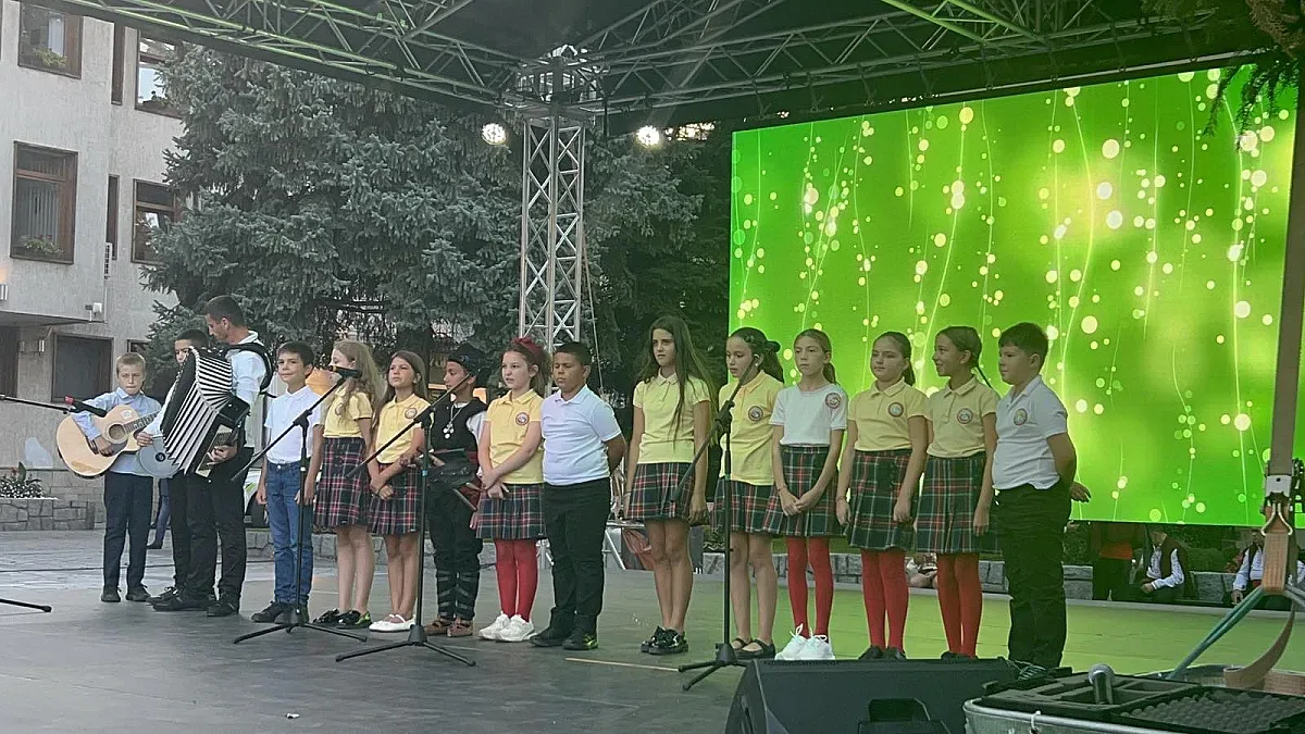 Намерихме най-младия войвода! В Банско