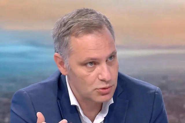 Сиди към ГЕРБ: Не подарявайте президентския терен на Гюров-Кандев!