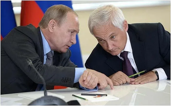 Путин смени пешките. Готви се за дълга война