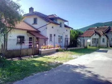 Най-дългото балканско селце е имотно бижу