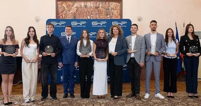 За Илияна Йотова българите зад граница са кауза