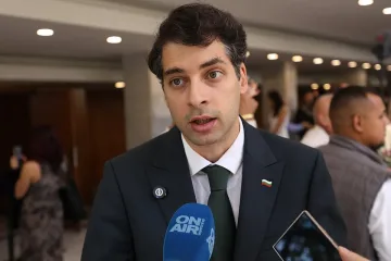 Пеканов поряза мераците за по-нисък ДДС: Няма място за секторни подаръци