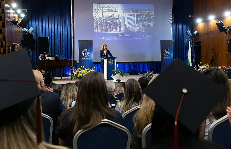 yotova-vutp-diplomi-01