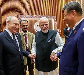 На вечерята в Ню Делхи! Путин, Си и Моди пробваха вкуса на златото