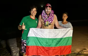 Петър Стойчев с изключително постижение! Преплува легендарен проток