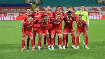Двама се борят за треньорския пост в ЦСКА