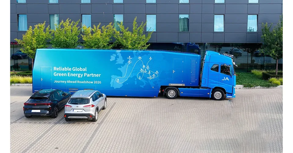 Solar_Truck_01