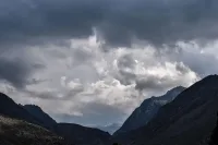 Времето се разваля, чака ни хладен летен ден