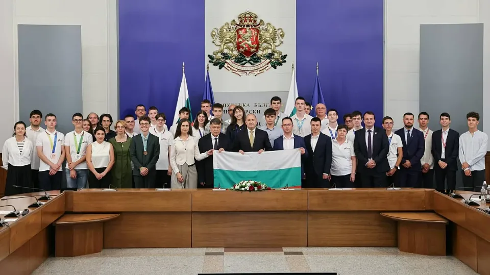 radev-olimpiici-prirodni-mst-01