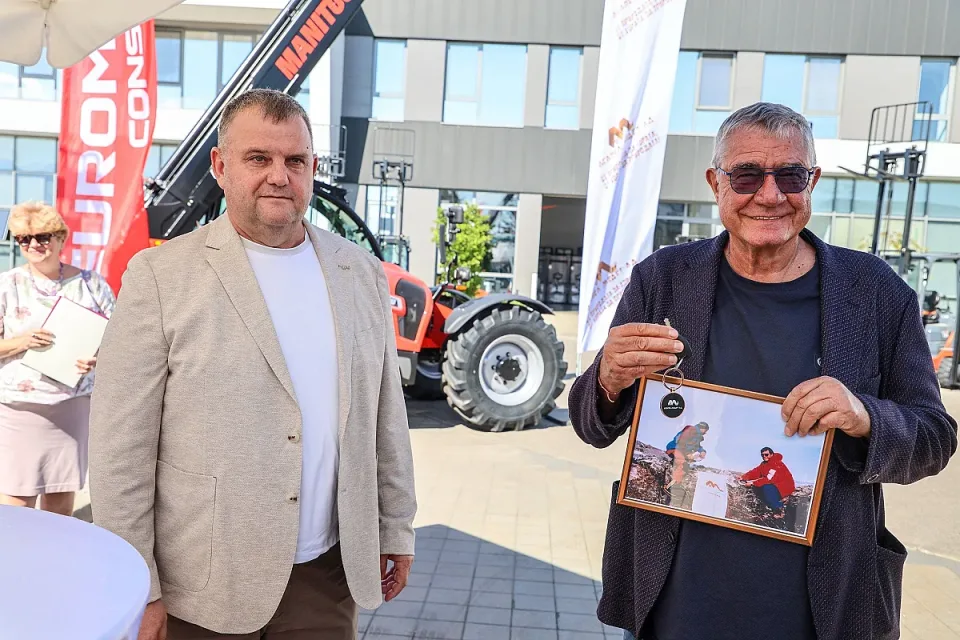 manitou 7