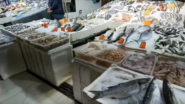 Българи извиха опашки в Одрин. Пълнят торбите