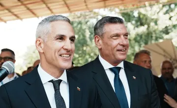 В Деня на Независимостта: Гюров с крилата мисъл