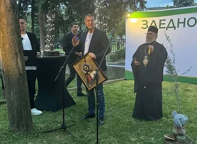На рождения си ден! Легендарен кмет направи нещо много голямо