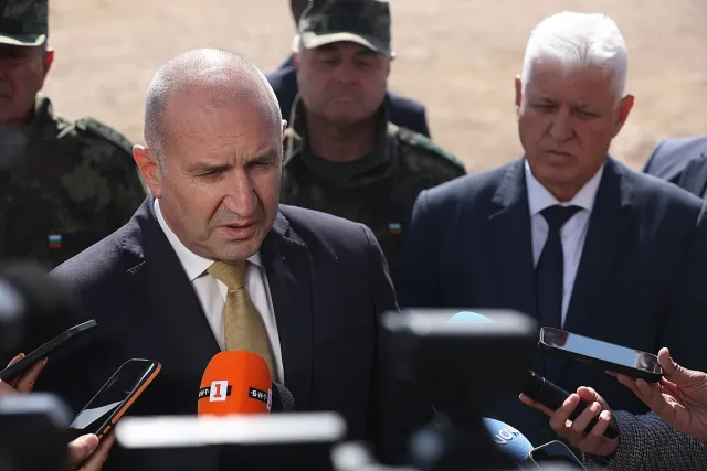 Радев: Едва сега започват да се разплитат много неща