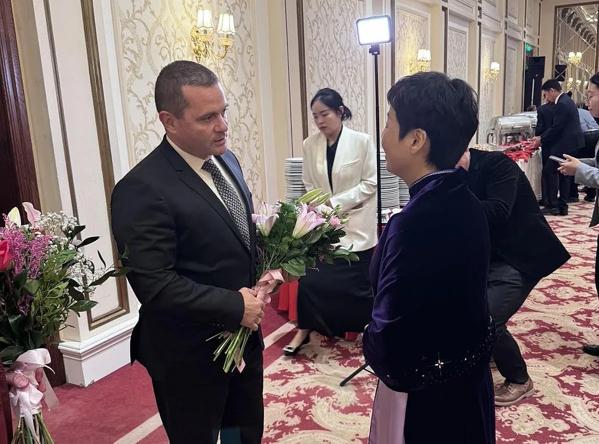 Пенчо Милков беше сред официалните гости на приема по повод националния празник на Китай