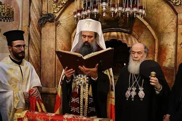 Патриарх Даниил с най-високото отличие на Йерусалимската патриаршия