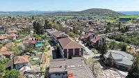 Златно село до София. Богатите наддават за къщи