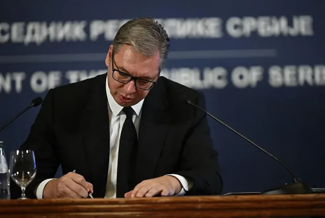 Вучич взе финално решение и подаде оставка