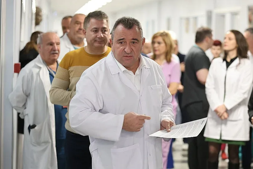 Шефът на Пирогов хвърли бомба! Какво ще стане на конкурса за нов директор