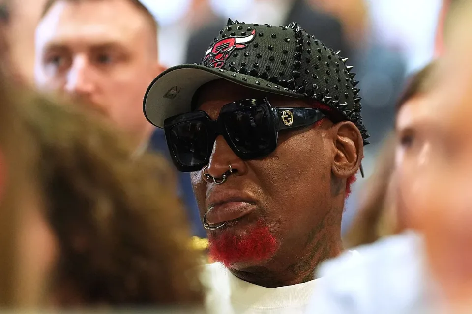 dennis-rodman-closeup-ap