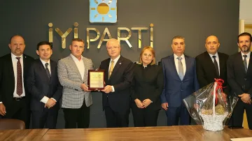 ДПС проведе среща с представители на İYİ Parti в Измир