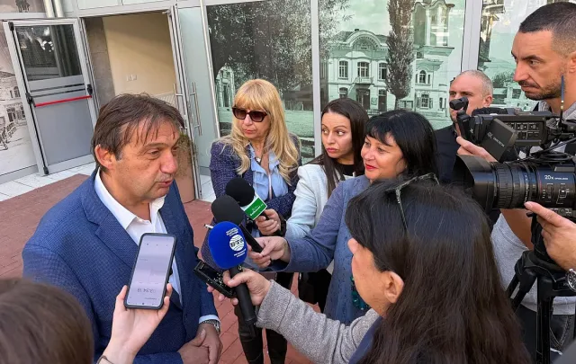 Шишков събира районните кметове на София. На масата са парите и големите проблеми