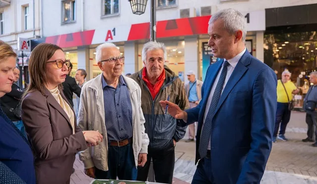 Костадин Костадинов в Хасково: България има нужда от президент, който да отстоява националния интерес