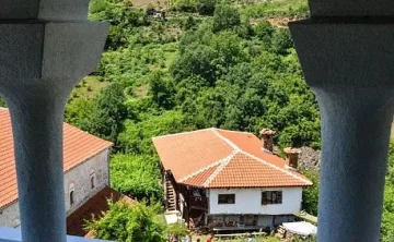 Четиривековна мистерия скрита на свещено място у нас