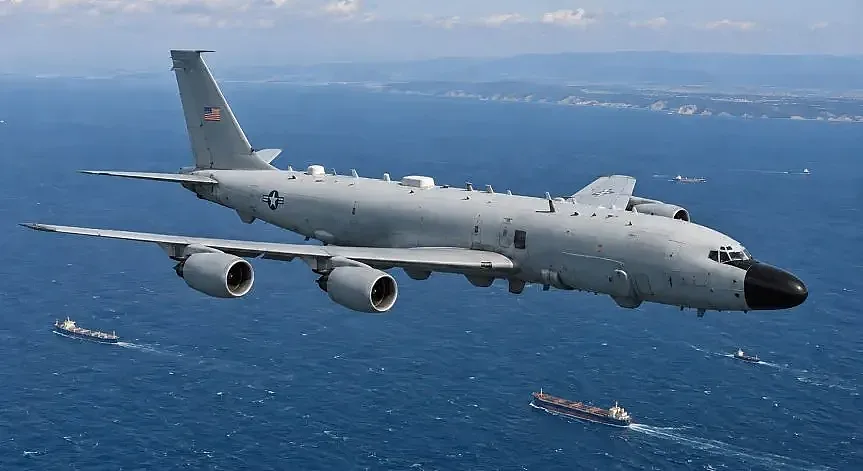 Американски разузнавателен самолет кръжи над Черно море