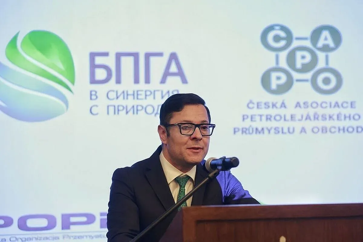 Пулев очерта новата енергийна стратегия: Повече инвестиции, свързаност и частен капитал