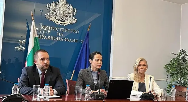 Разкриха над 30 сайта за незаконна продажба на лекарства