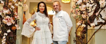 Екзотични блюда изкушиха Наталия Гуркова
