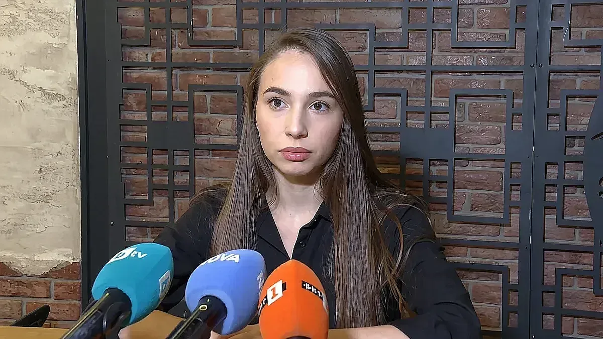 След година битка Ива Михайлова се прибра в България: Нов обрат в драмата, разтърсила София и Скопие