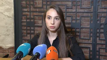 След година битка Ива Михайлова се прибра в България: Нов обрат в драмата, разтърсила София и Скопие