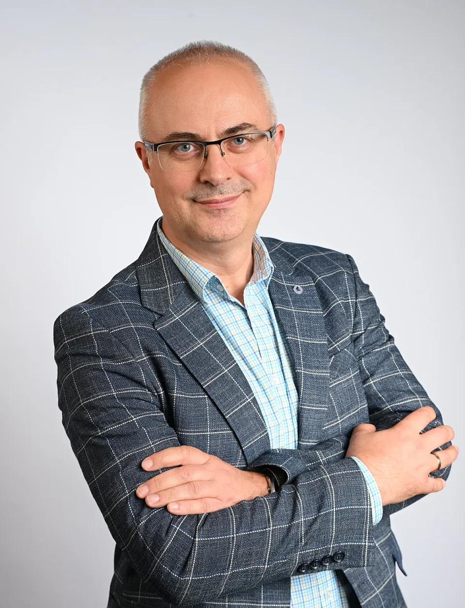 Atanas_Botev_UBB_Interlase