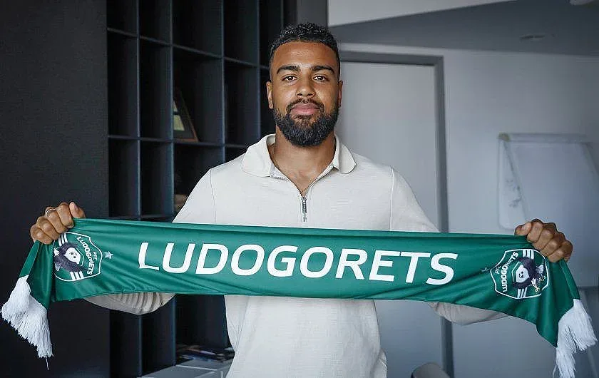 Свежи пари влизат в касата на Левски от продажбата на футболист