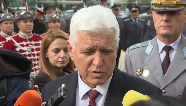 България поиска бойна авиация и ракети от НАТО. Чака решението