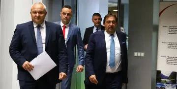 ДПС: Шишков, Донев и Демерджиев да не се крият страхливо! Ще осветяваме схемите им с мантинелите!