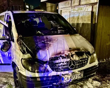 Брутален палеж на коли! ДПС-Търговище зове: МВР незабавно да действа