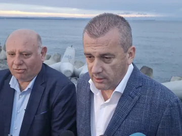 Успешен финал на безпрецедентна операция в Черно море! „Челси 3“ вече е в Бургас