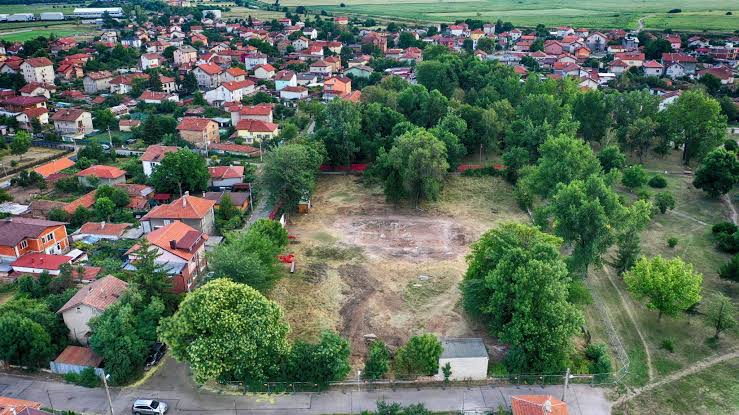 Село край София крие римско чудо и завод на световен гигант. Къщите стигат 590 000 евро