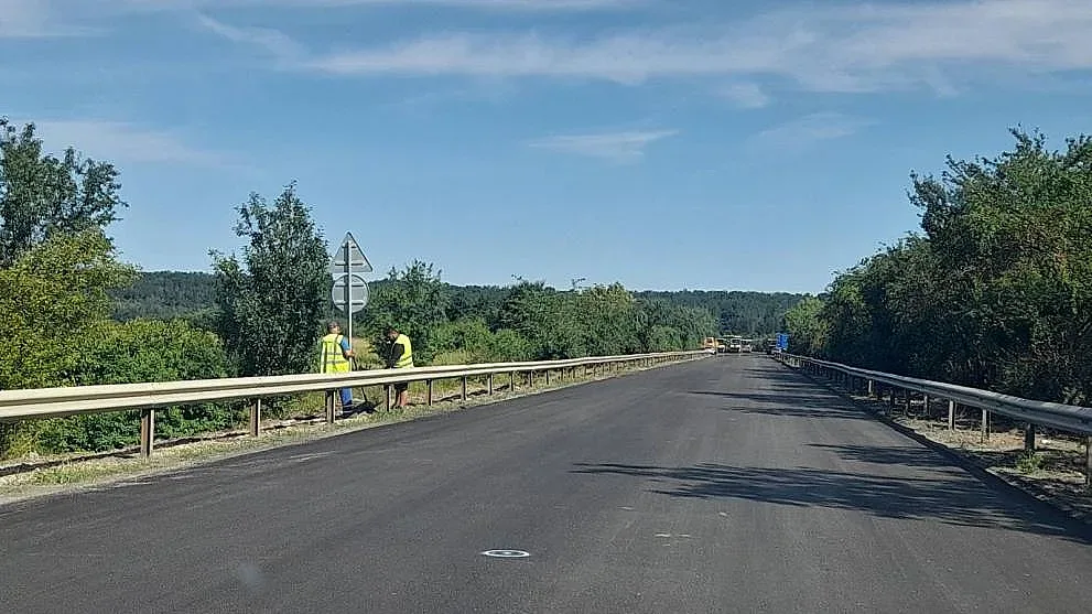 Два града ликуват! Нови пътни отсечки