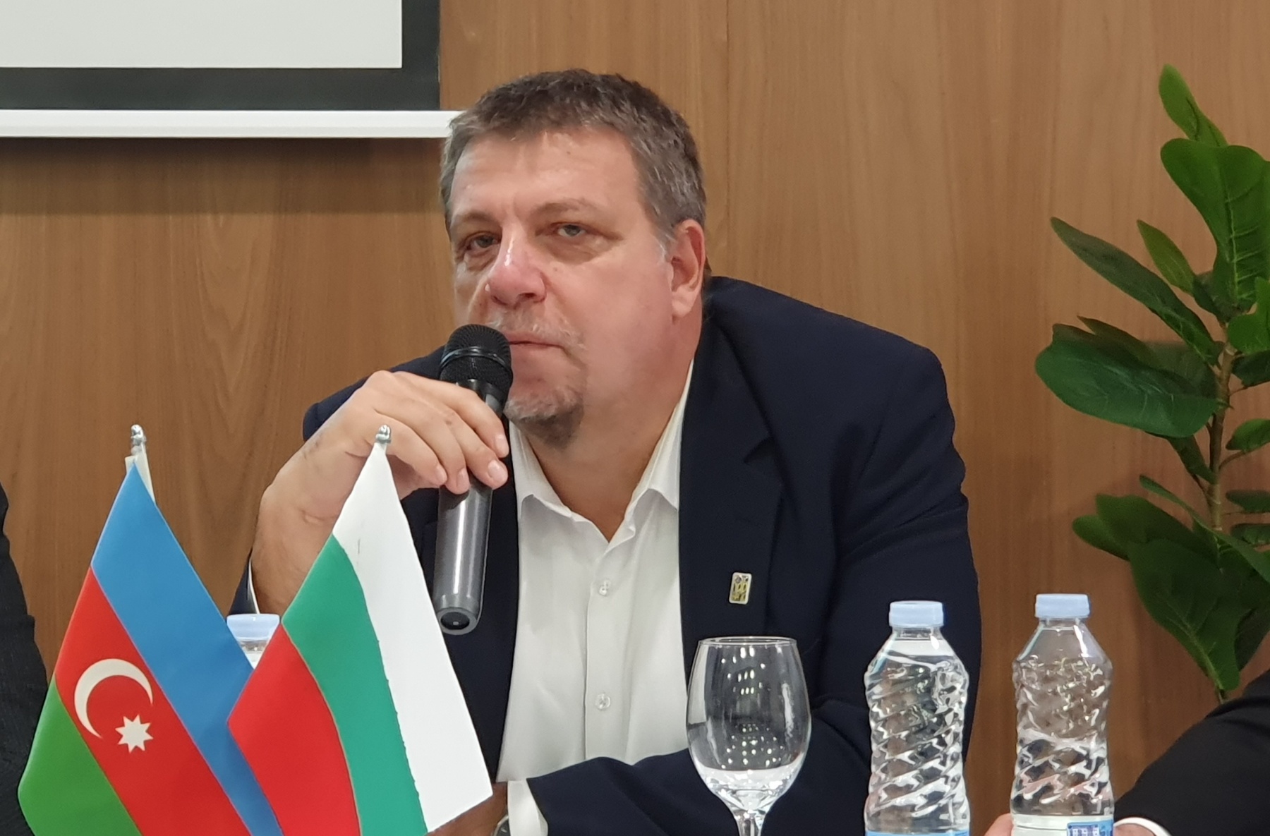 Арх. Николай Баровски: Готови сме за сътрудничество с Азербайджан отвъд туризма