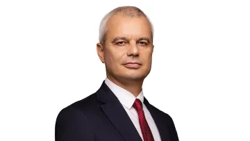 Костадин Костадинов пред СТАНДАРТ: Искам богата и силна България, а не забравена от Бога периферия