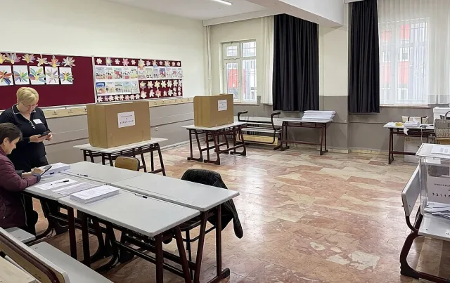 Българите в Турция вече гласуват. Важна промяна в изборните секции