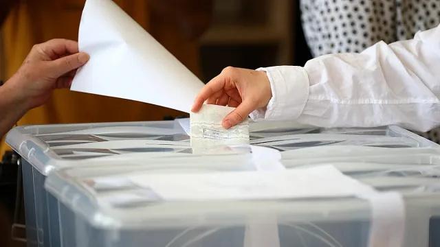 Изборният ден прекоси континентите. Къде са най-много българските секции