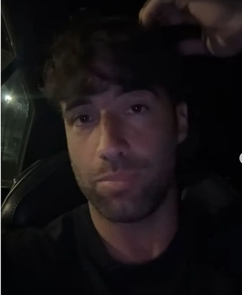 Кой е човекът, ударил Джоковнич