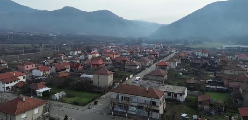 Имотно злато край София. Милионерски къщи с летище