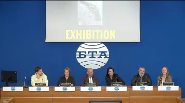 Nasimo даде пресконференция по повод “Over the wall” - осмата му самостоятелна изложба